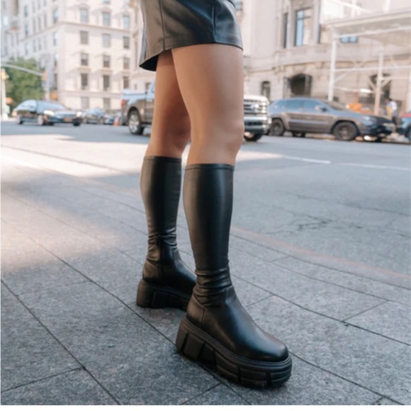 Steve Madden | Shoes | Steve Madden Tero Chunky Knee High Platform Boot  Size 7m | Poshmark
